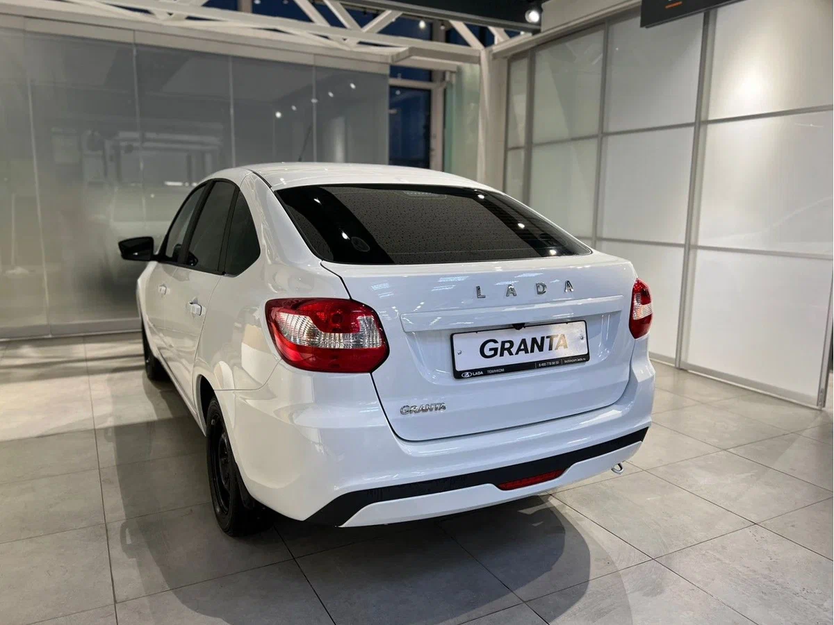 Lada Granta Лифтбек в Краснодар - фото №3